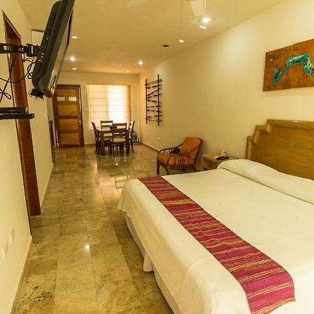 פורטו אוונטורס Coral Maya Stay Suites מראה חיצוני תמונה