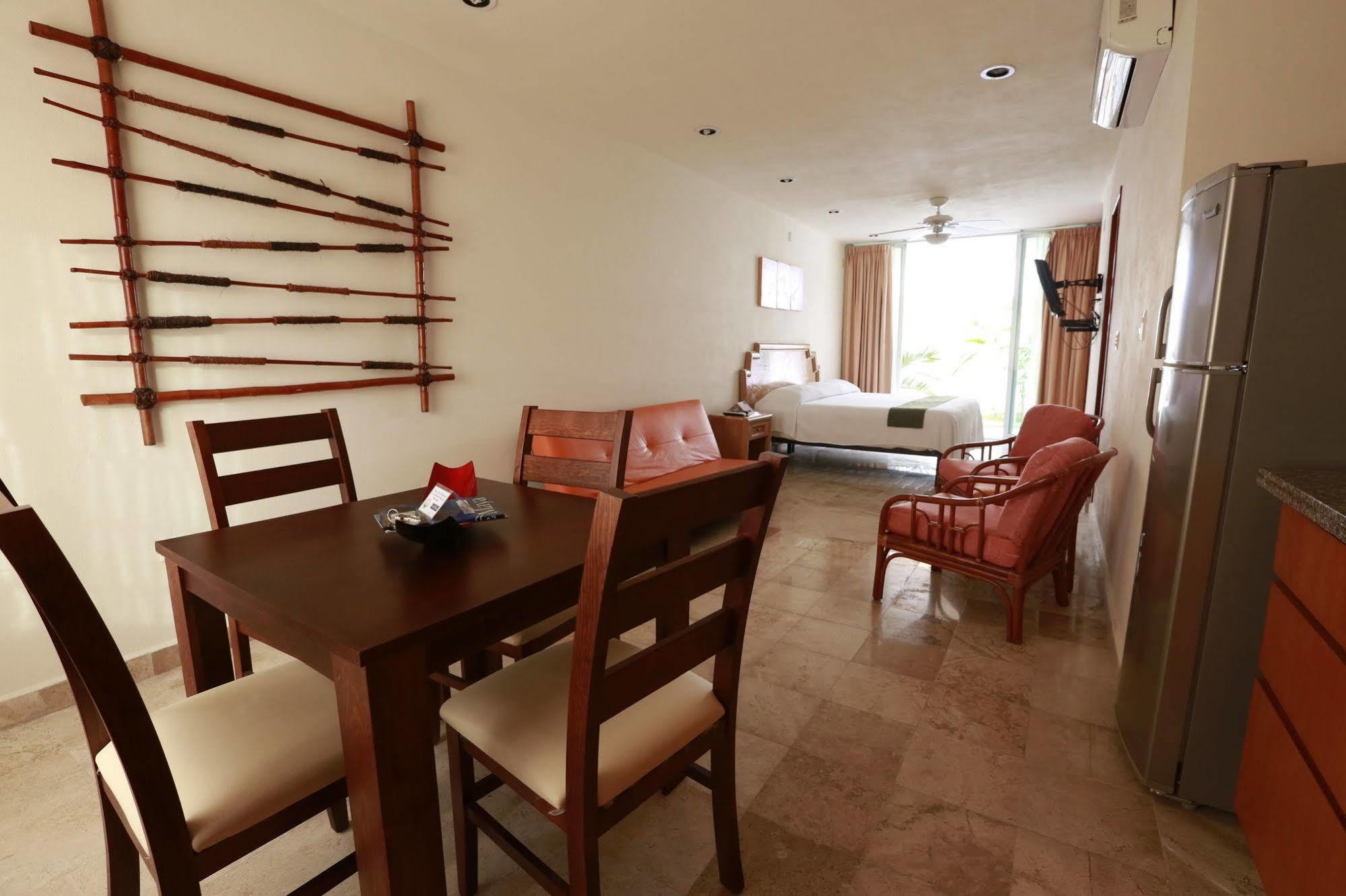 פורטו אוונטורס Coral Maya Stay Suites מראה חיצוני תמונה